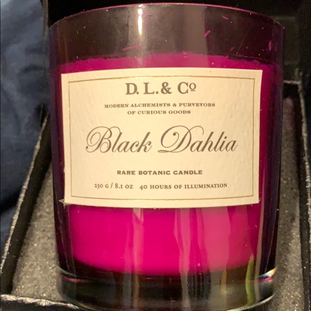 Black Dahlia Candle